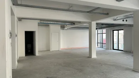 floor 1, 172 long street, cape town (2).